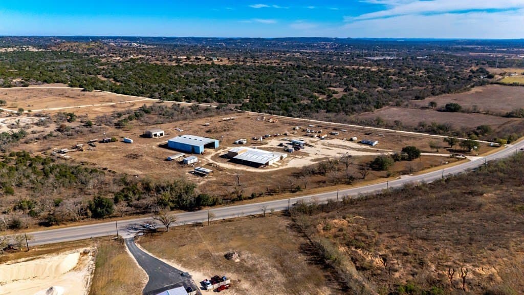 21.6 acres in Kerr County - photo 13