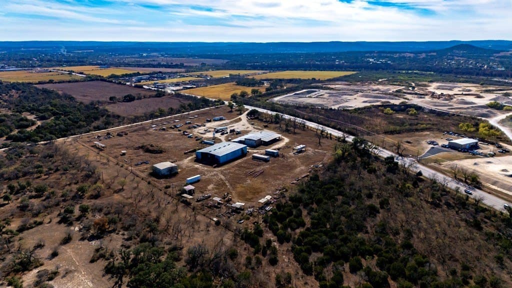 21.6 acres in Kerr County - photo 9