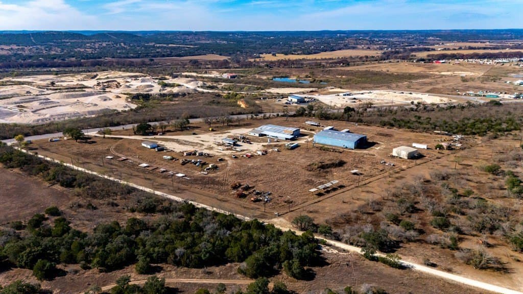 21.6 acres in Kerr County featured view