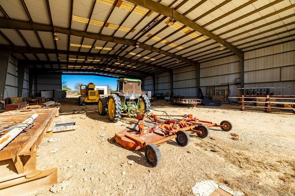 21.6 acres in Kerr County - photo 23