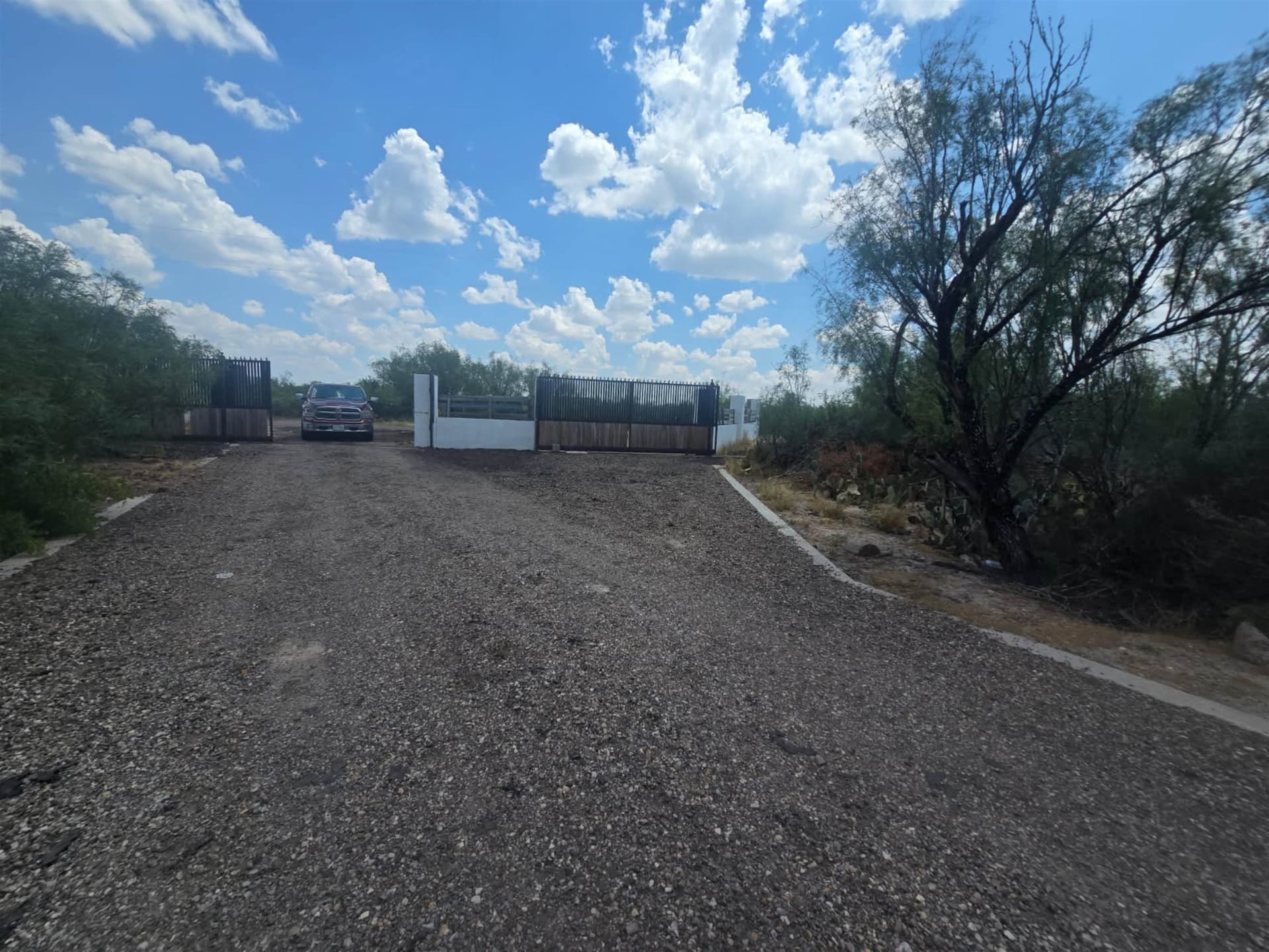 10 acres in WEBB County - photo 9