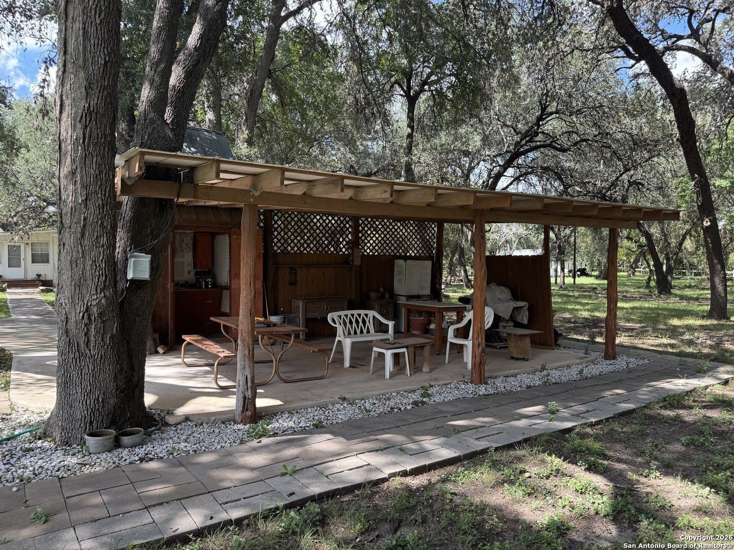 10 acres in Uvalde County - photo 45