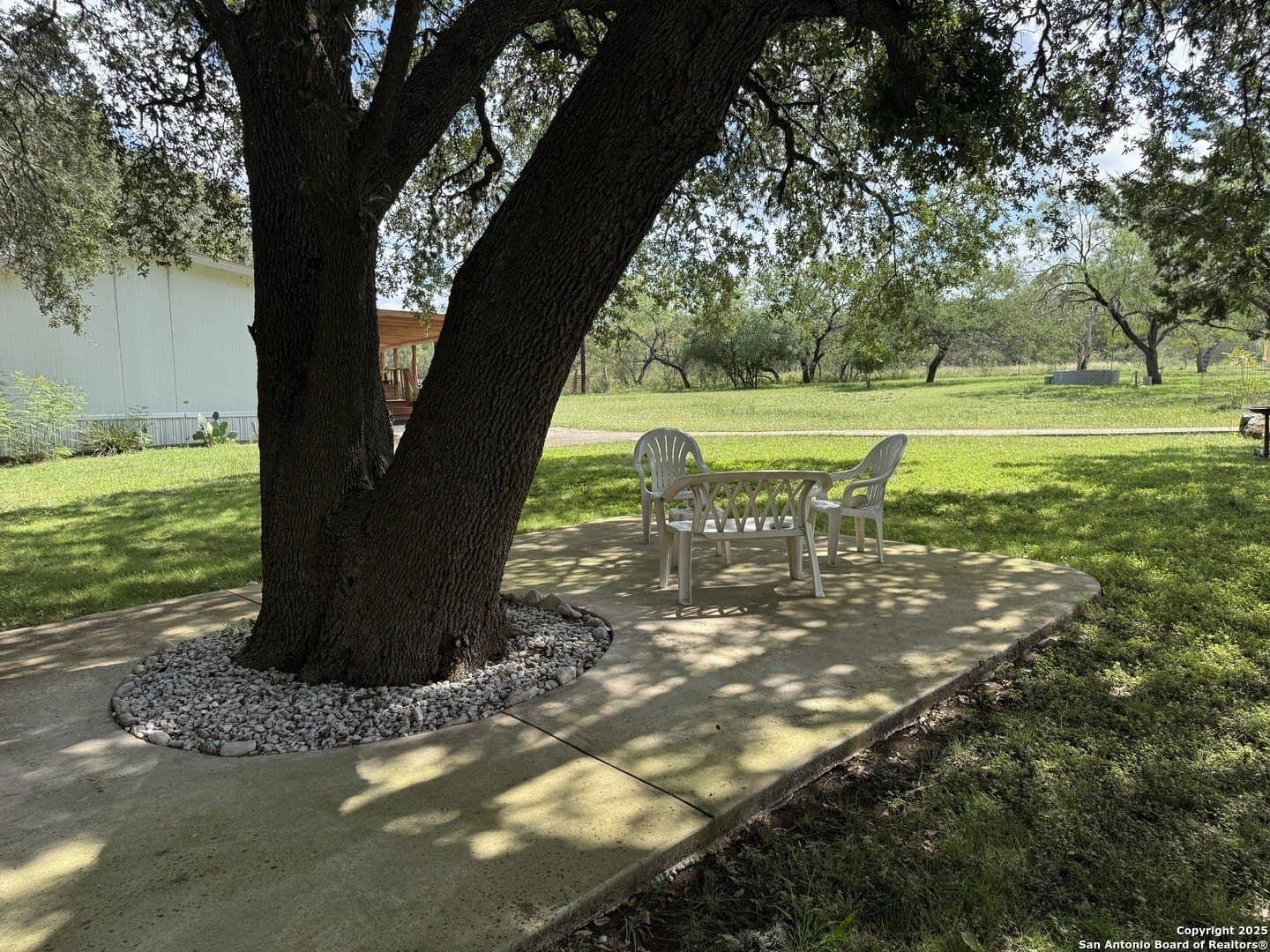 10 acres in Uvalde County - photo 64