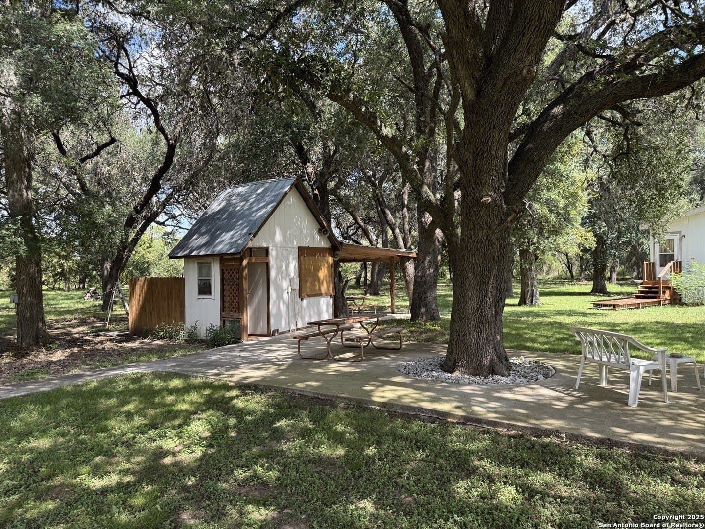 10 acres in Uvalde County - photo 46