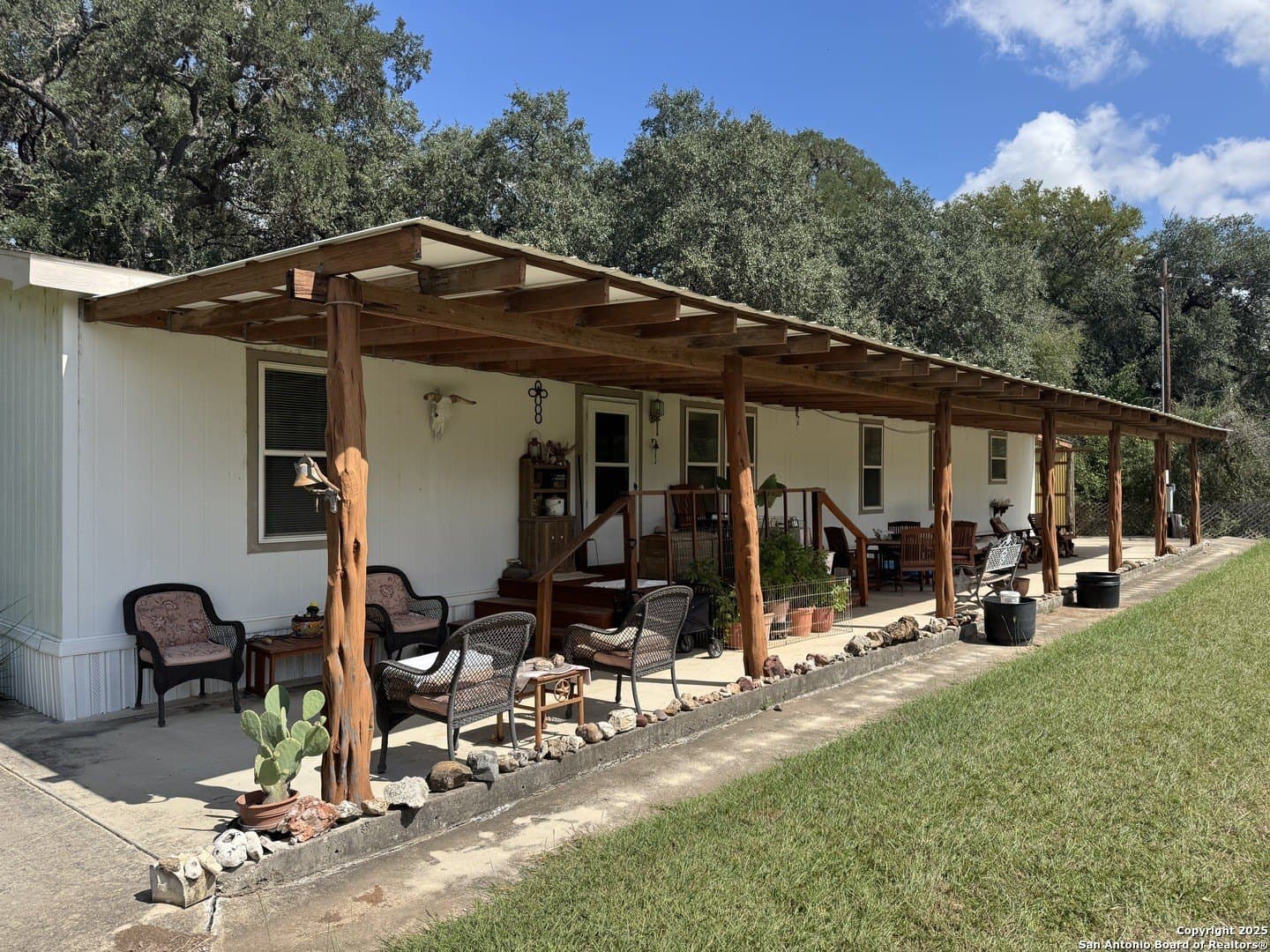 10 acres in Uvalde County - photo 8