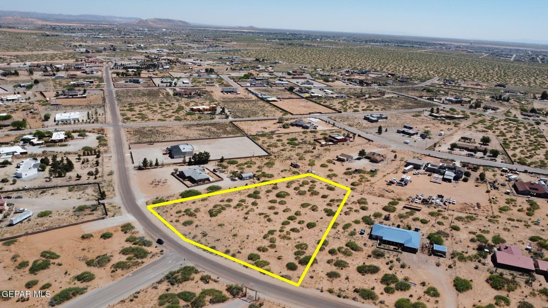 2.27 acres in El Paso County gallery image 3