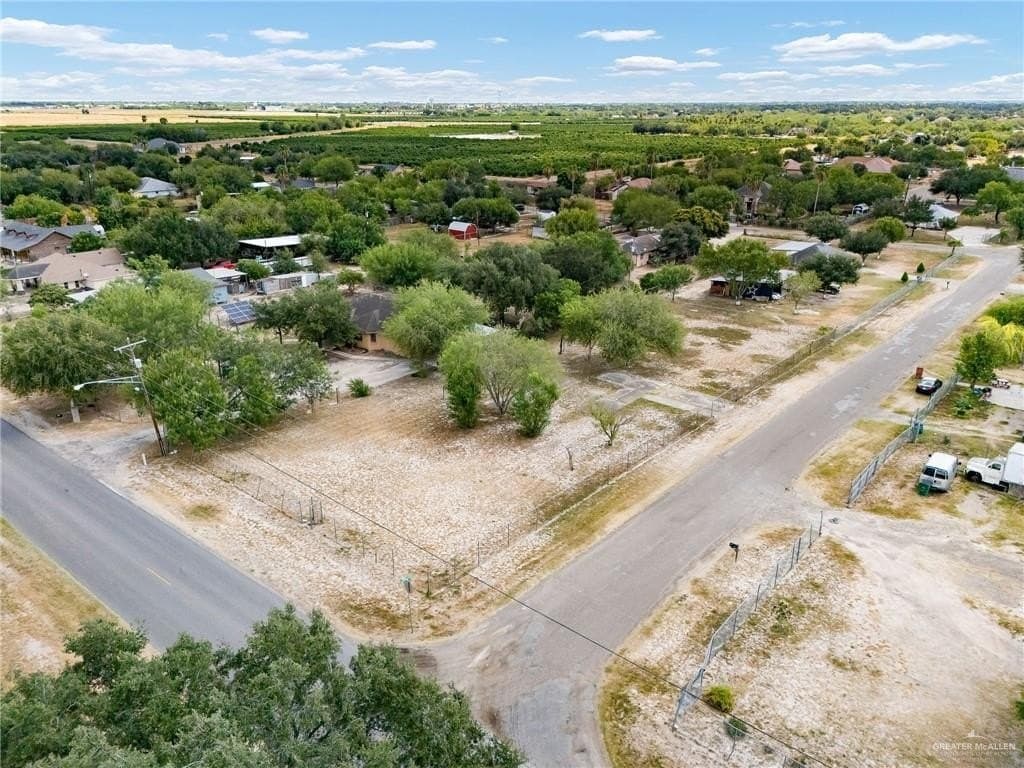 0.55 acres in Hidalgo County - photo 2