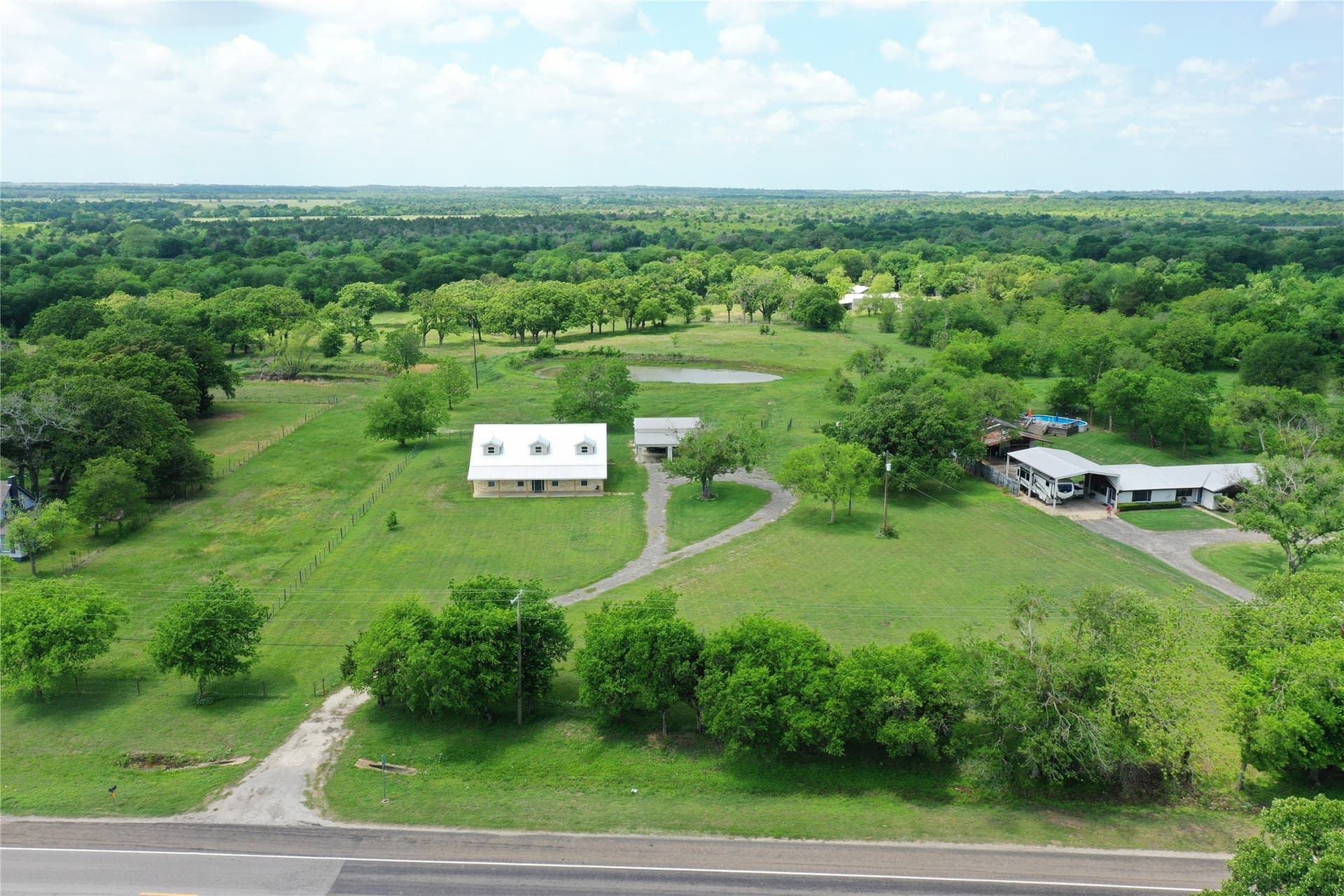 12.64 acres in Freestone County - photo 6