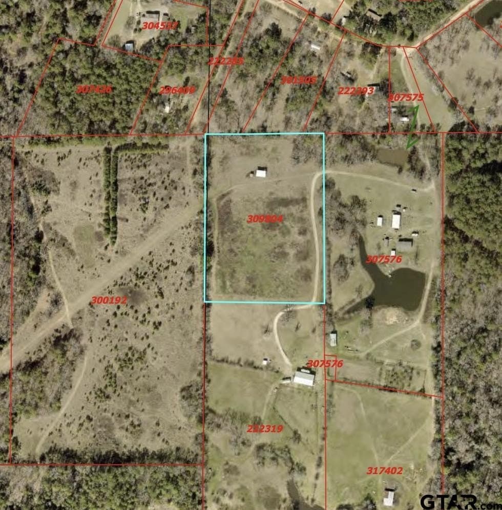 8 acres in Henderson County - photo 10