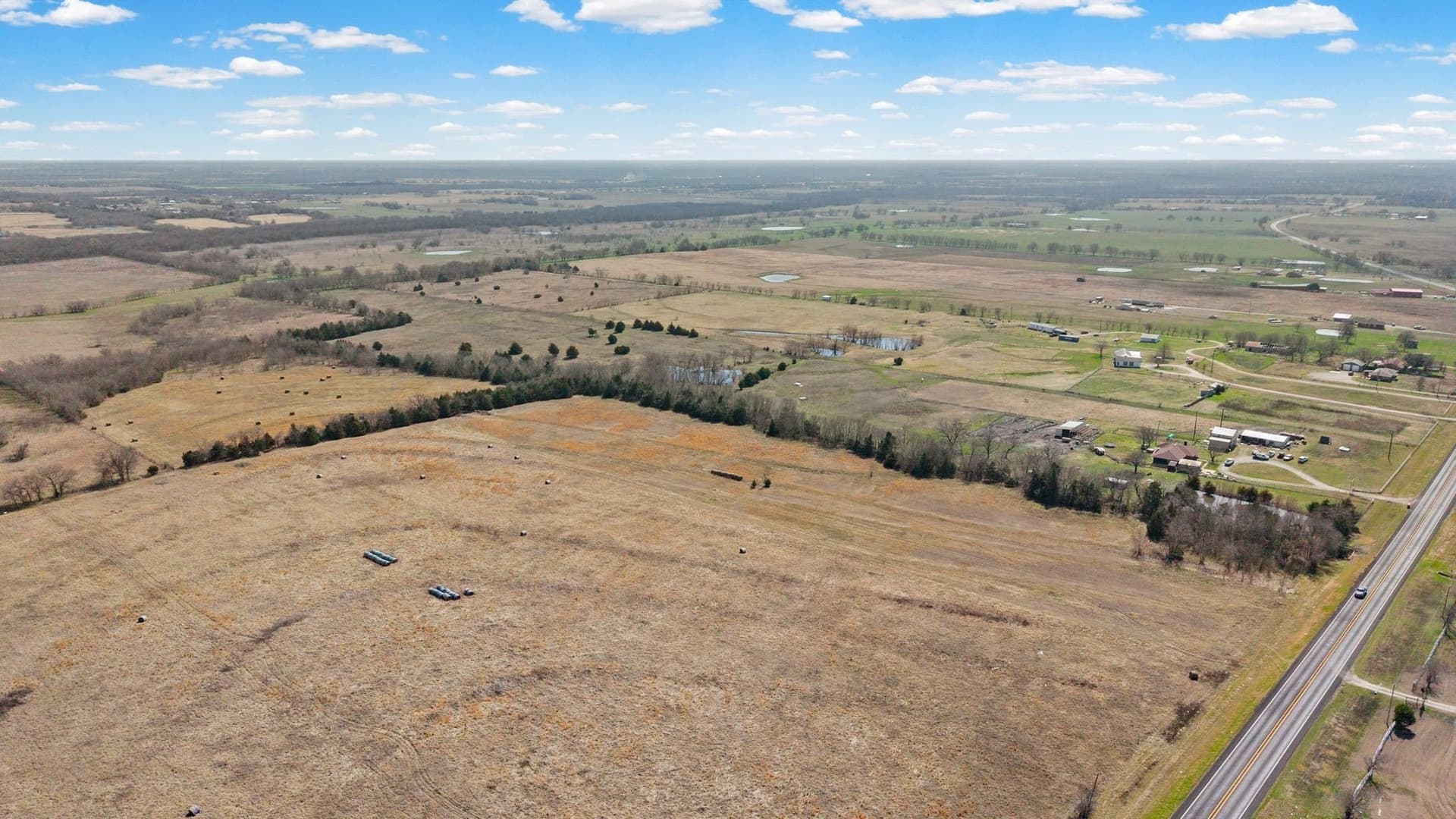 18.77 acres in Hunt County - photo 19