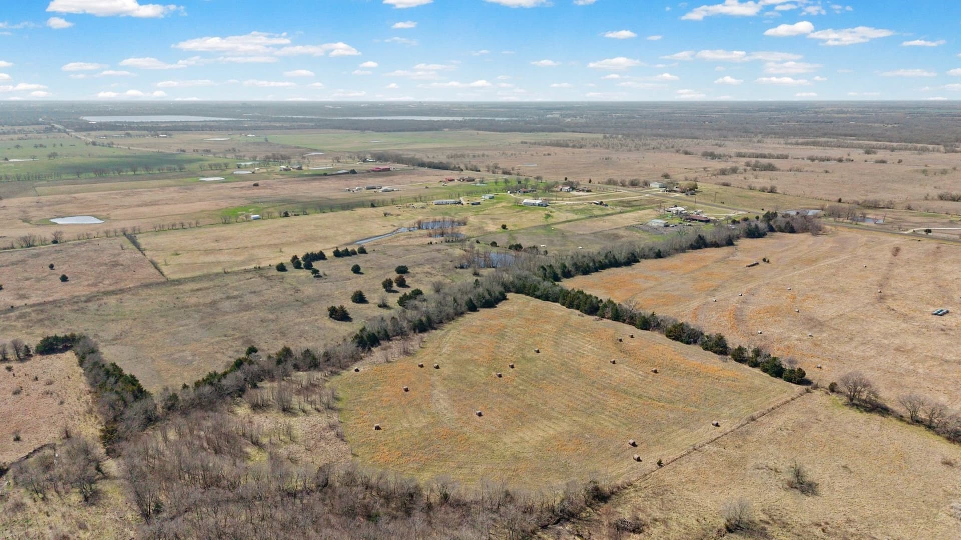 18.77 acres in Hunt County - photo 18