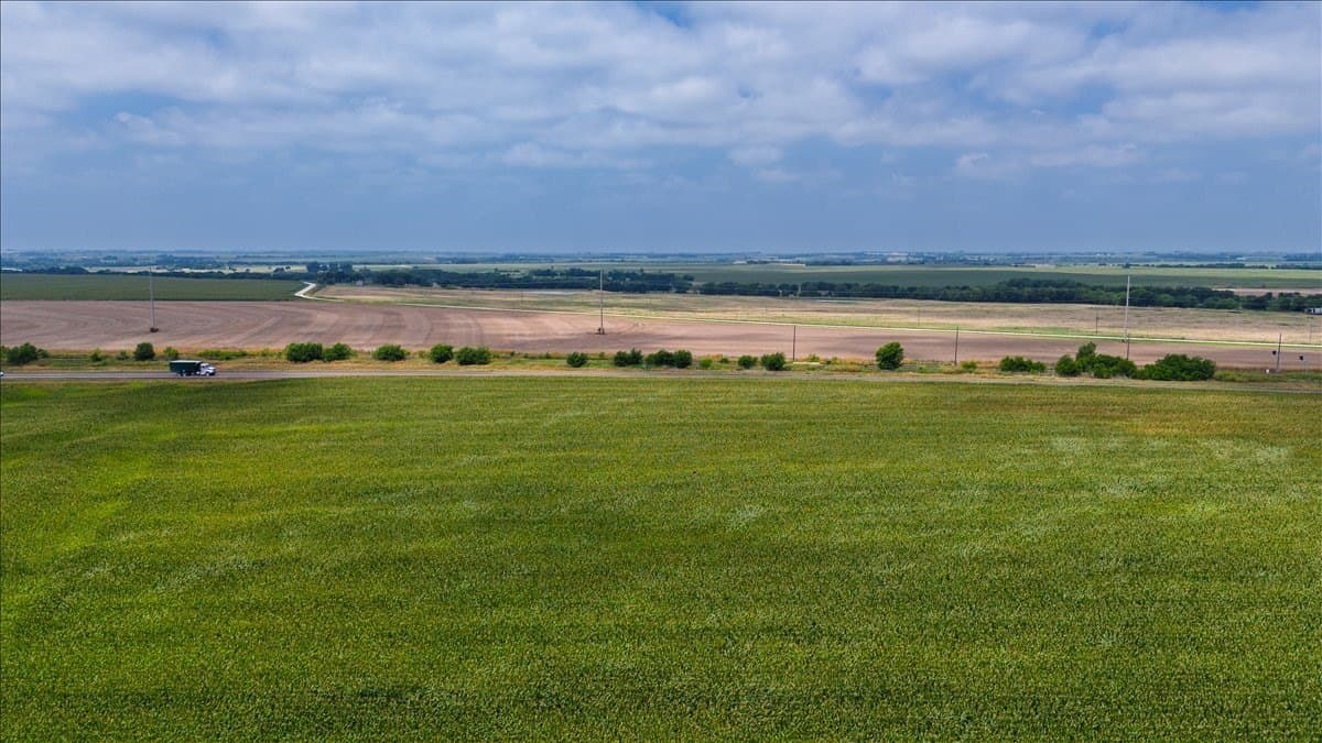 30 acres in Hill County - photo 3