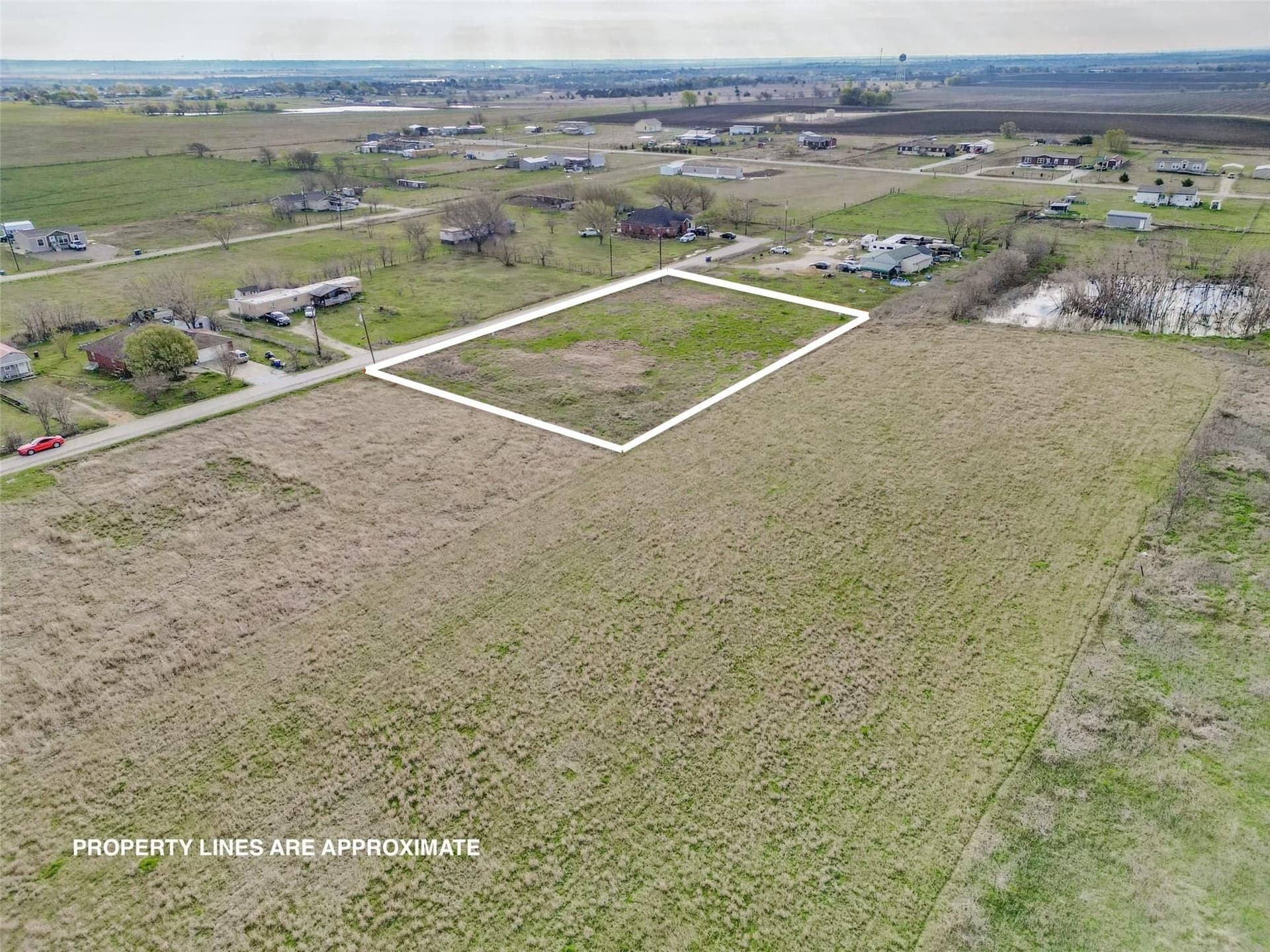 0.88 acres in Johnson County - photo 5