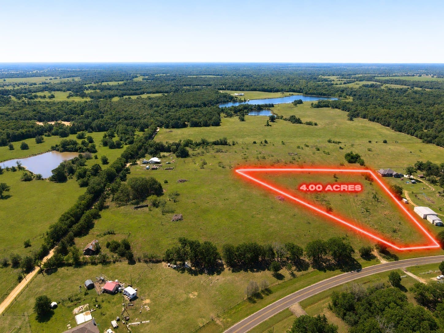 4 acres in Navarro County