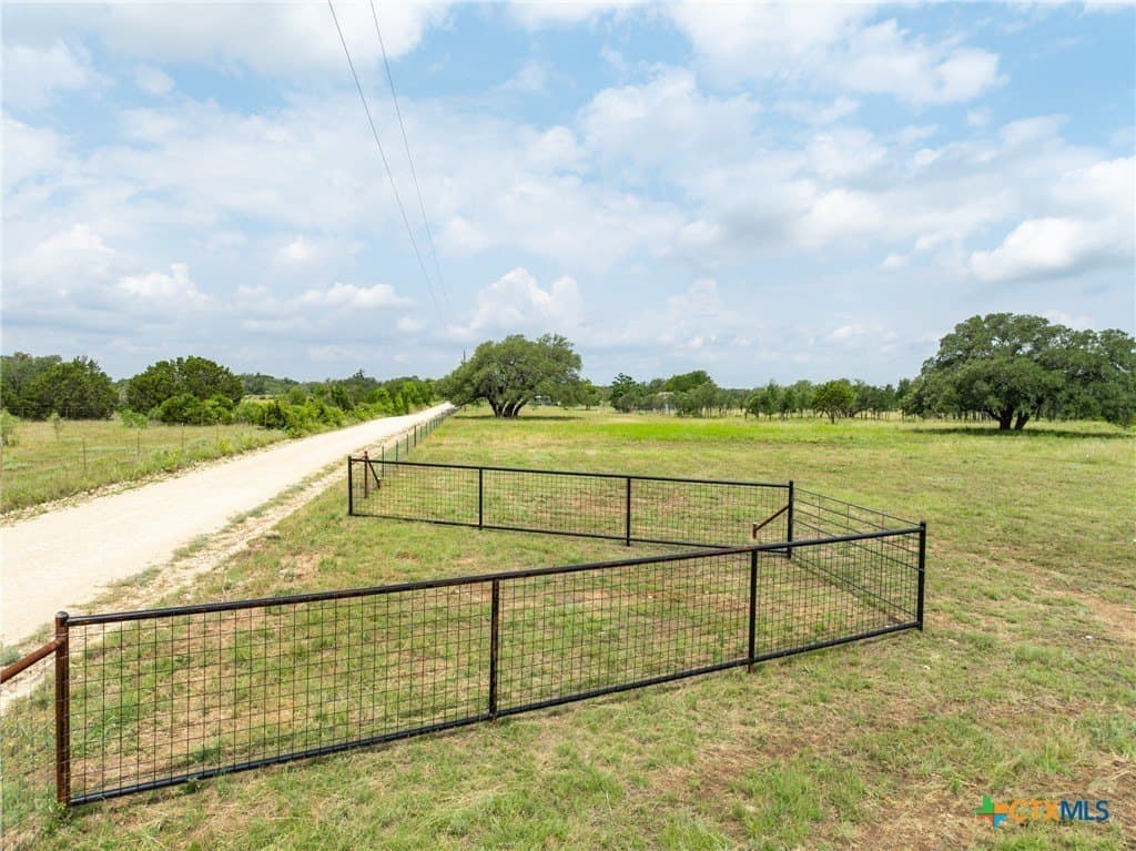 15.01 acres in Hamilton County gallery image 2