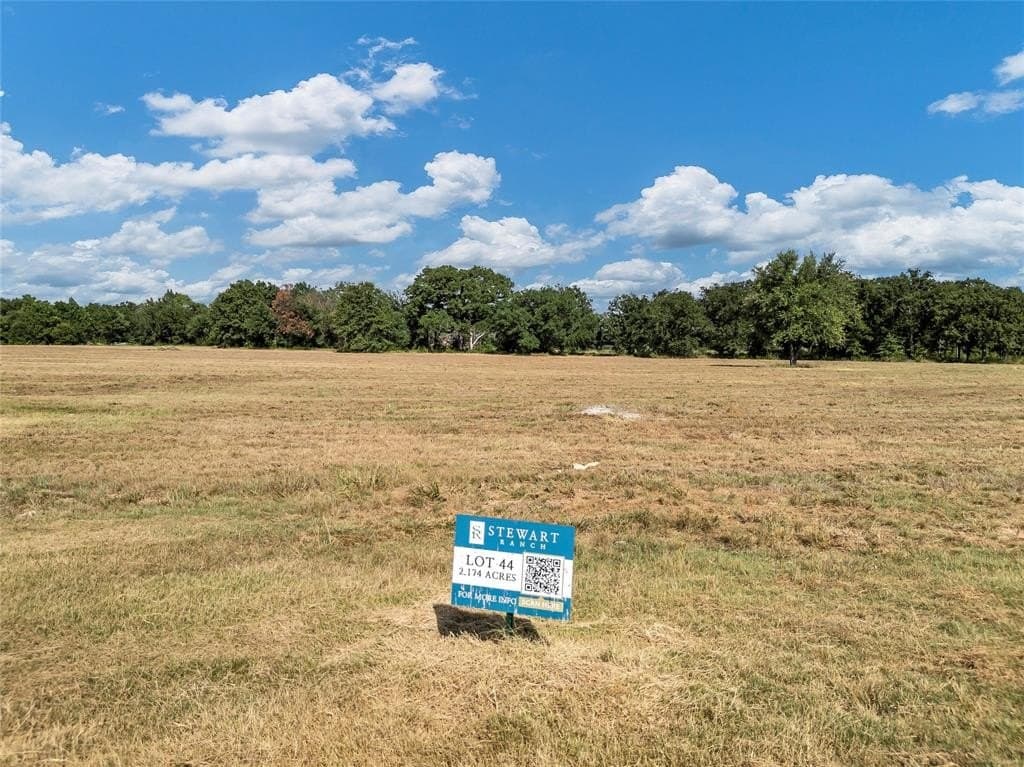 2.17 acres in Hood County