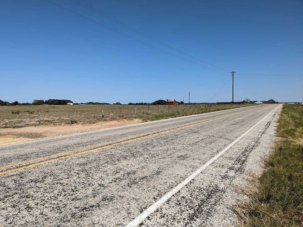 10 acres in Colorado County - photo 15