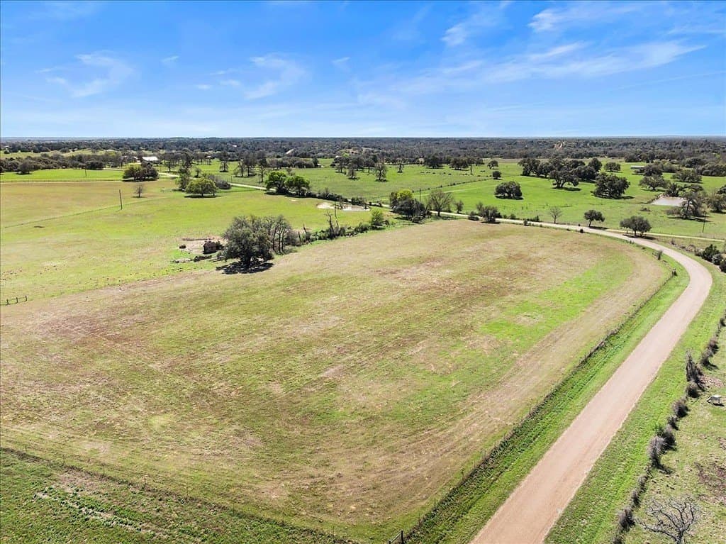 13 acres in Colorado County gallery image 4