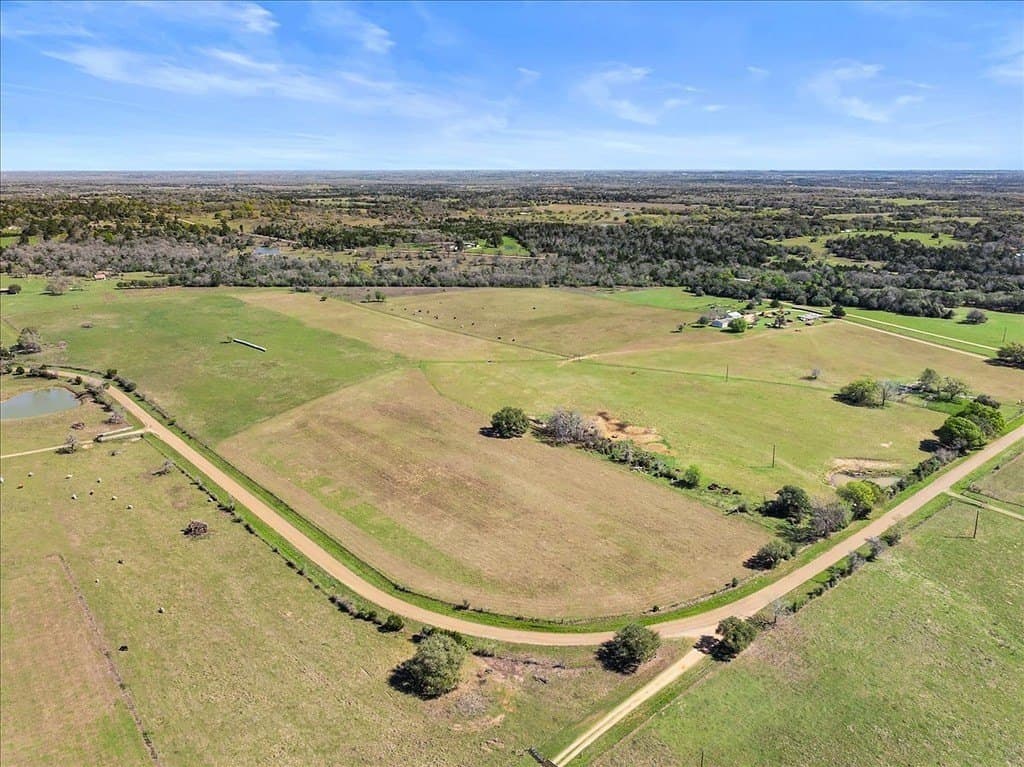 13 acres in Colorado County - photo 9