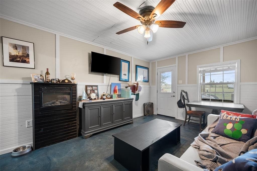 18.02 acres in Hood County gallery image 3