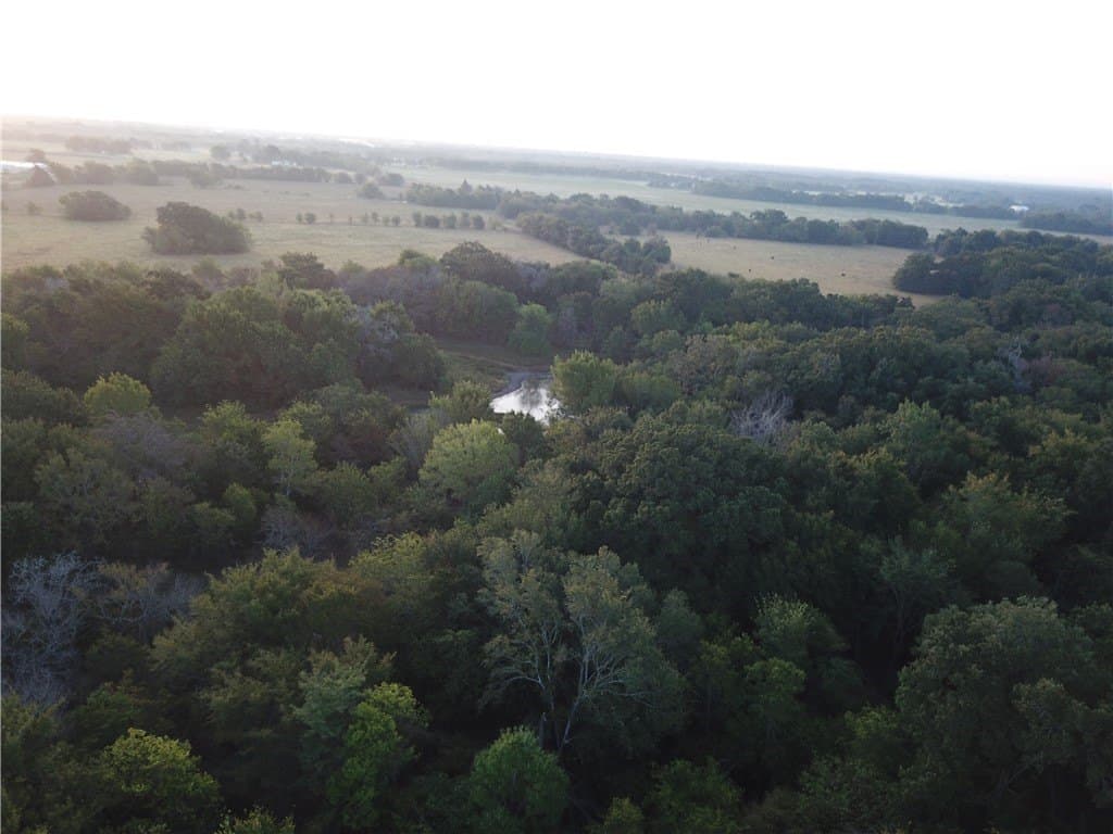 200.26 acres in Freestone County - photo 35