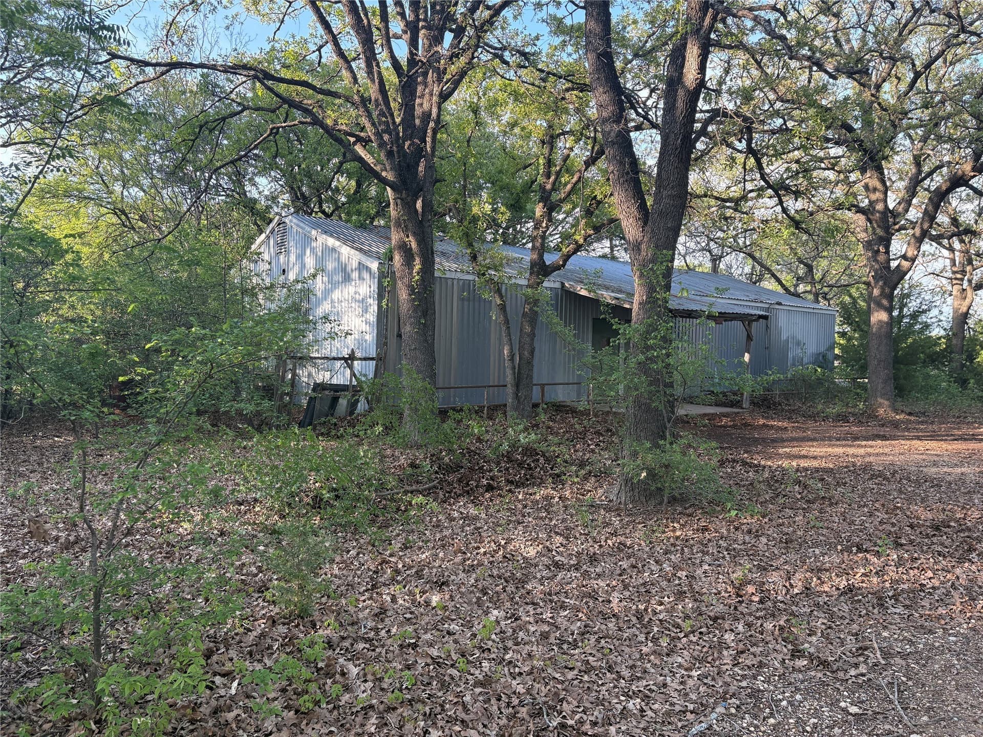 0.73 acres in McLennan County - photo 8