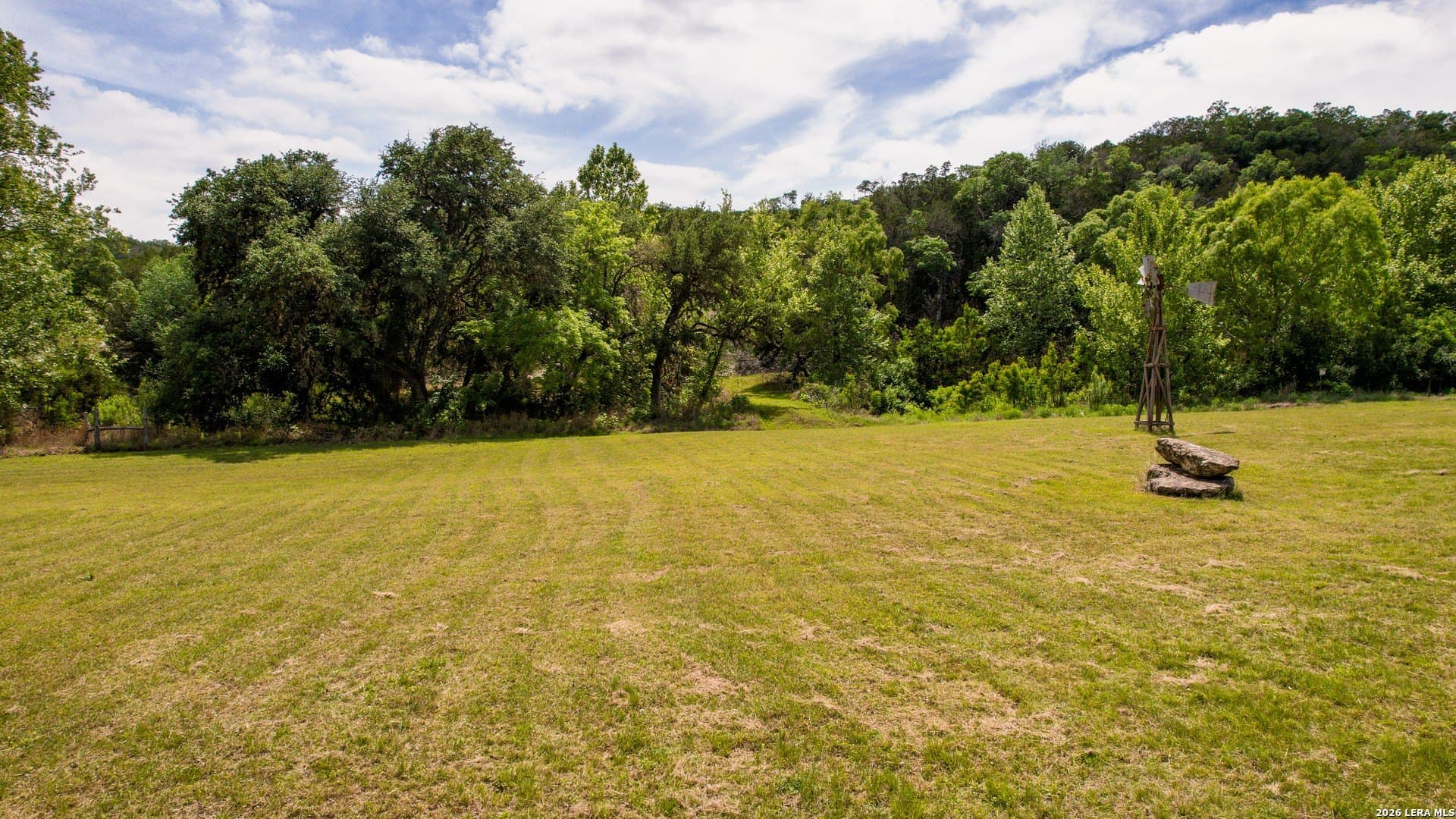 34.51 acres in Kerr County - photo 8