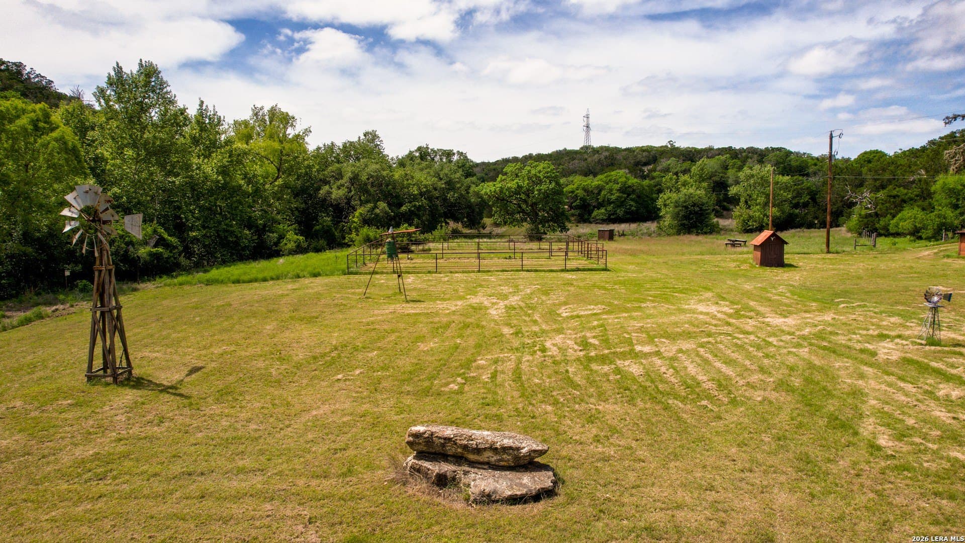 34.51 acres in Kerr County - photo 7