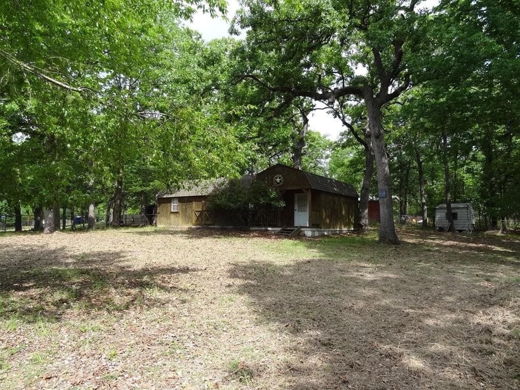 0.26 acres in Henderson County - photo 19