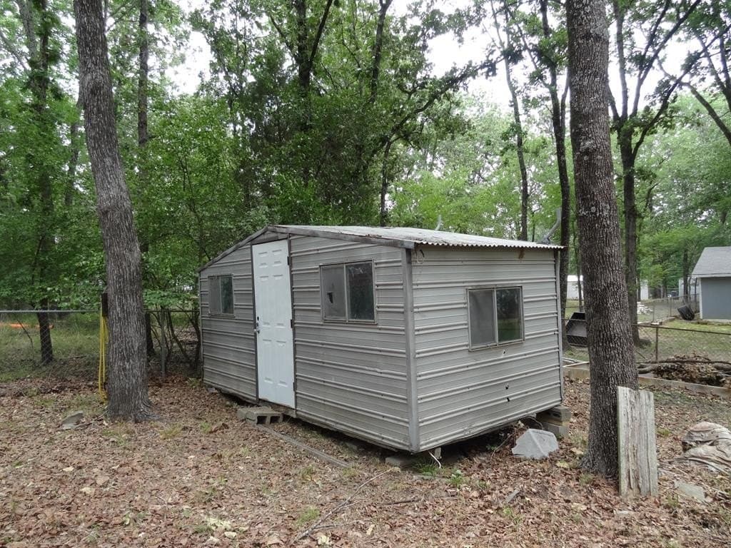 0.26 acres in Henderson County - photo 14