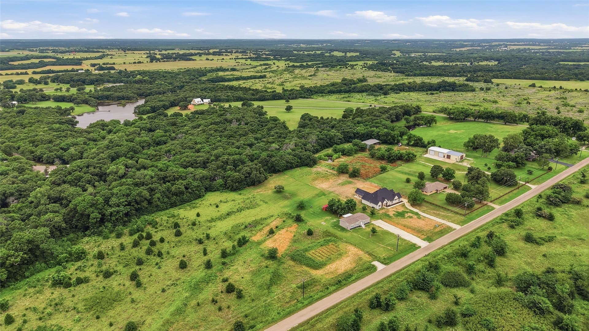 1.57 acres in Grayson County - photo 16