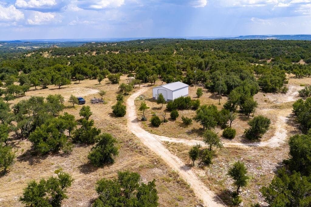 14.83 acres in Gillespie County - photo 2