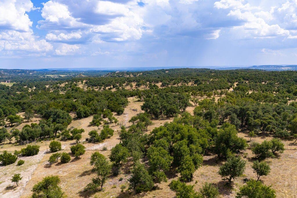 14.83 acres in Gillespie County - photo 5
