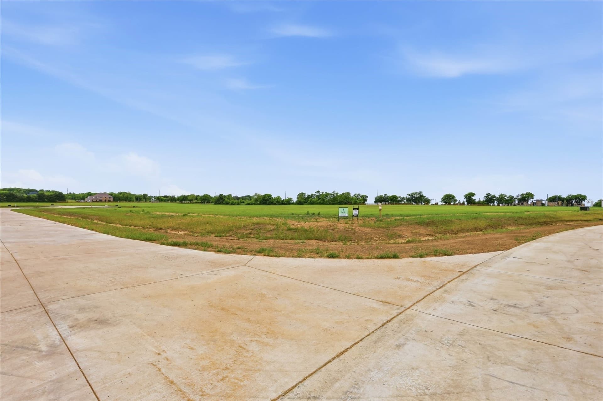 1.01 acres in Ellis County - photo 12