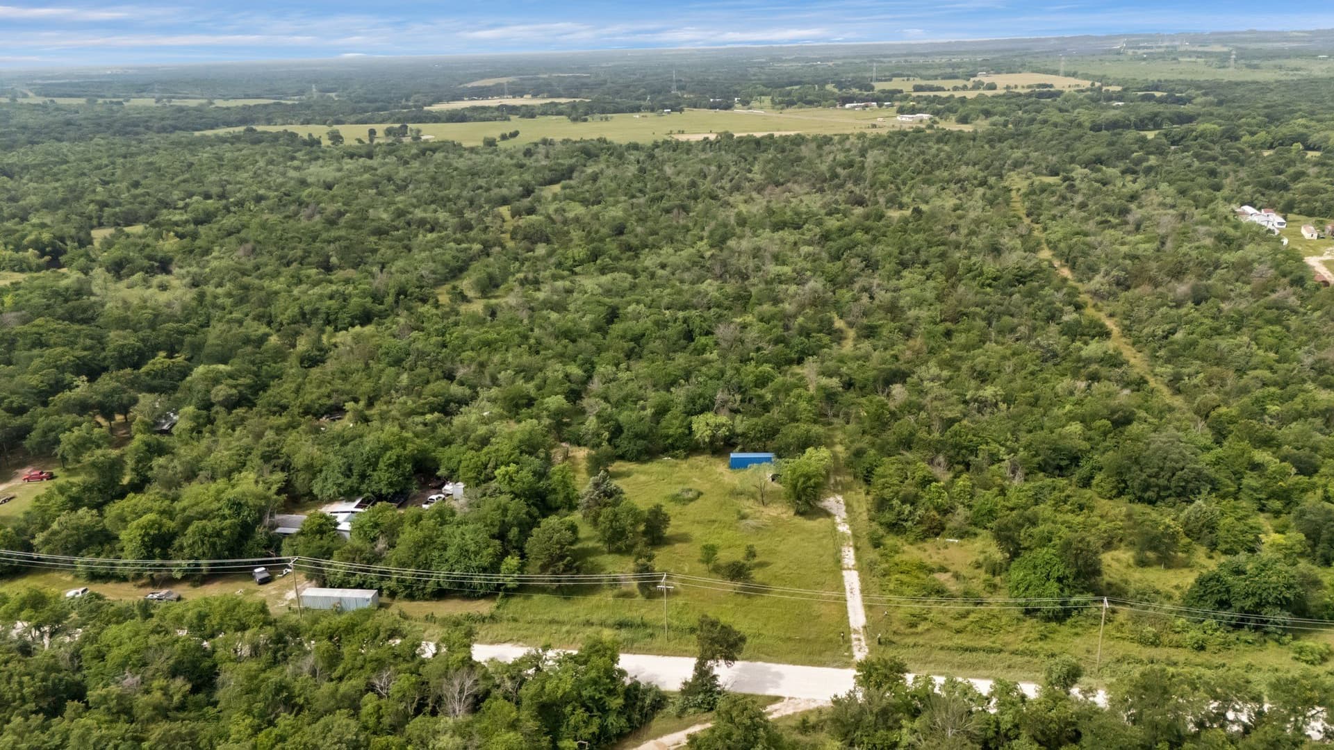 5.02 acres in Navarro County gallery image 4