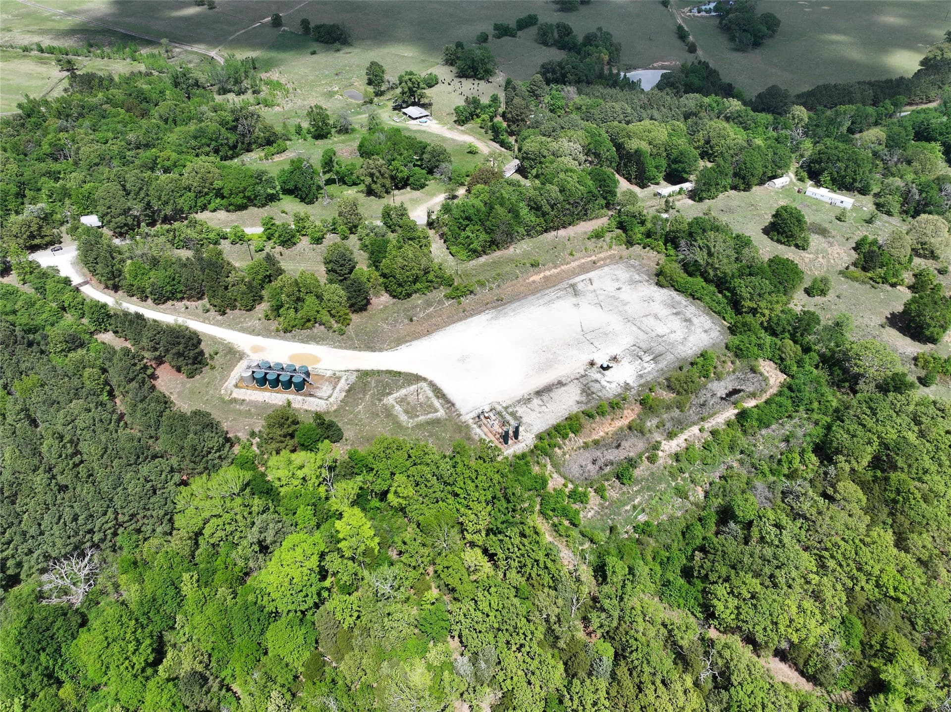 29.66 acres in Henderson County - photo 18