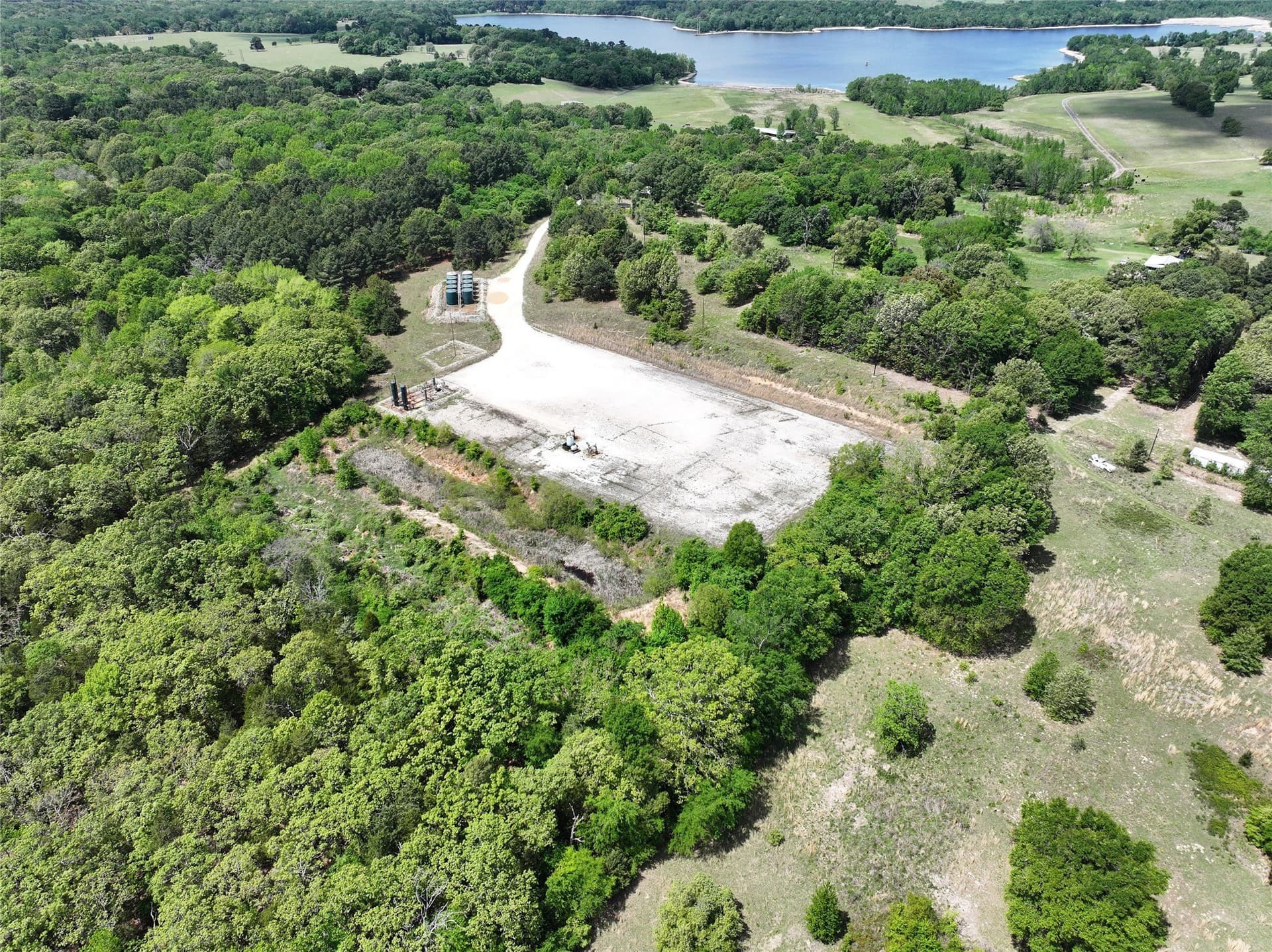 29.66 acres in Henderson County - photo 21