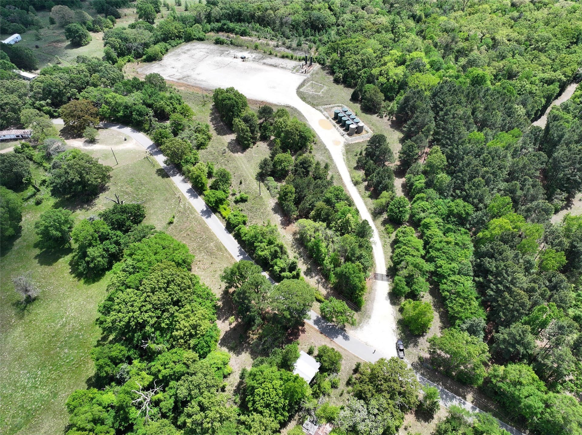 29.66 acres in Henderson County - photo 11