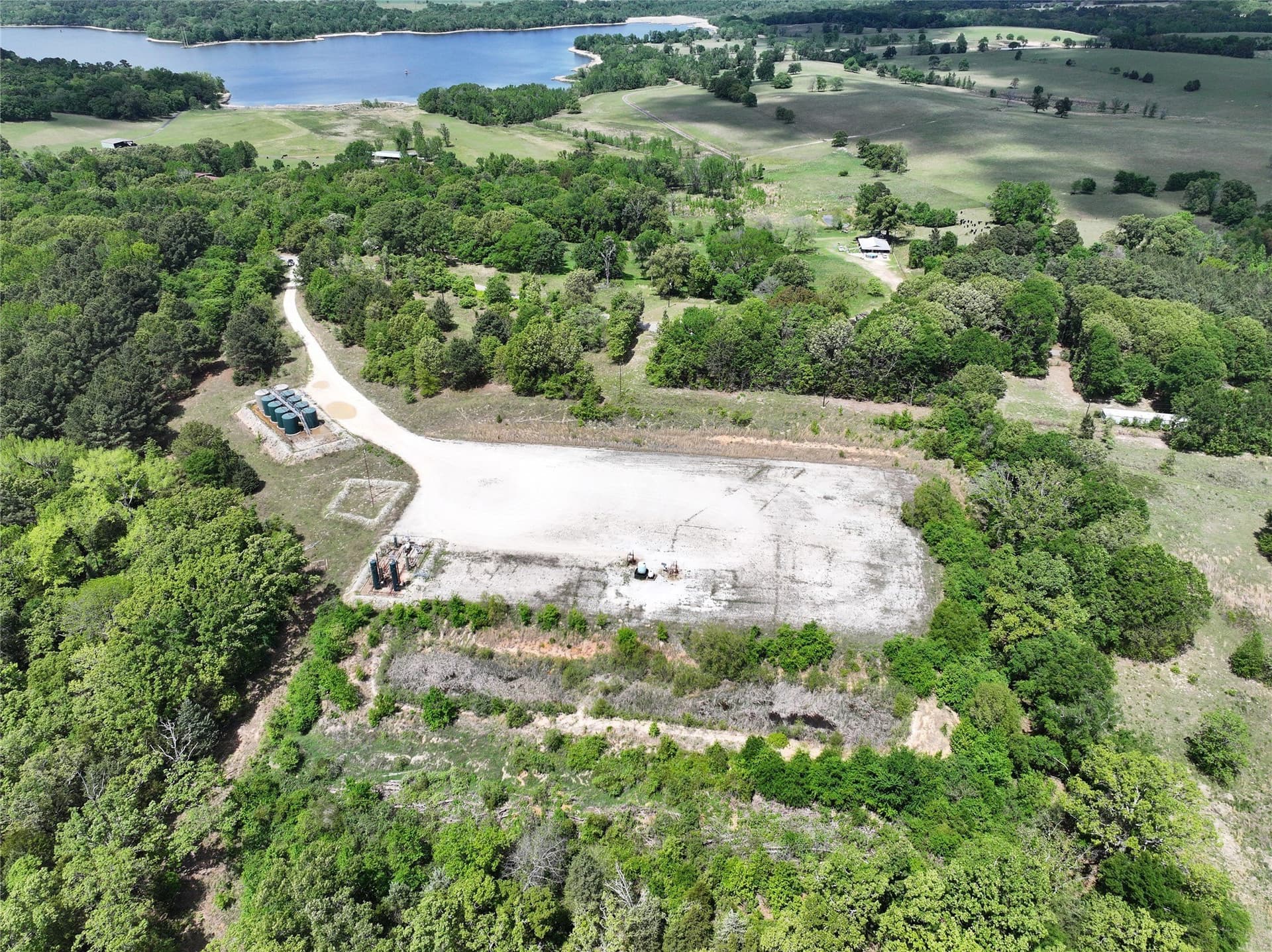 29.66 acres in Henderson County - photo 20