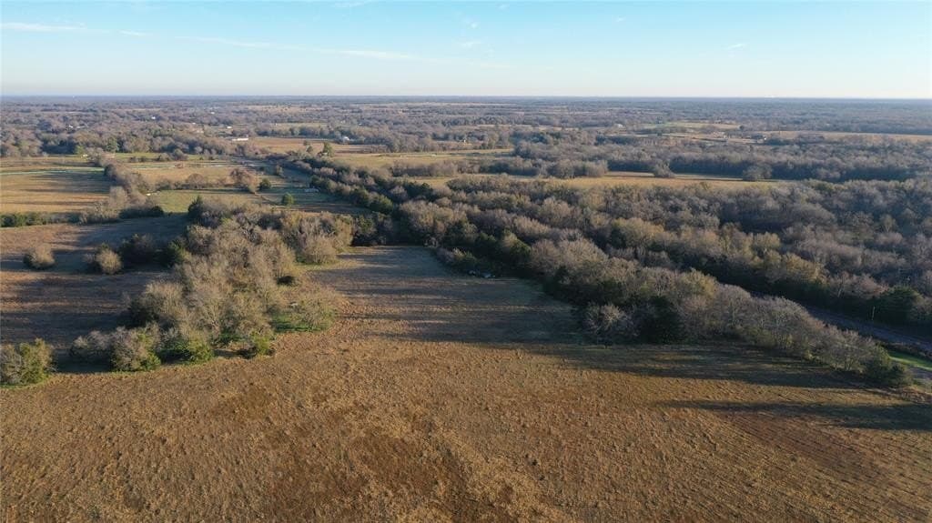11.36 acres in Freestone County gallery image 4