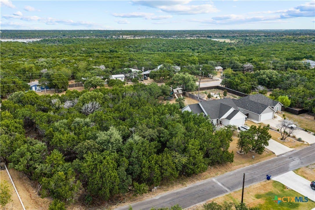 0.4 acres in Bell County - photo 2