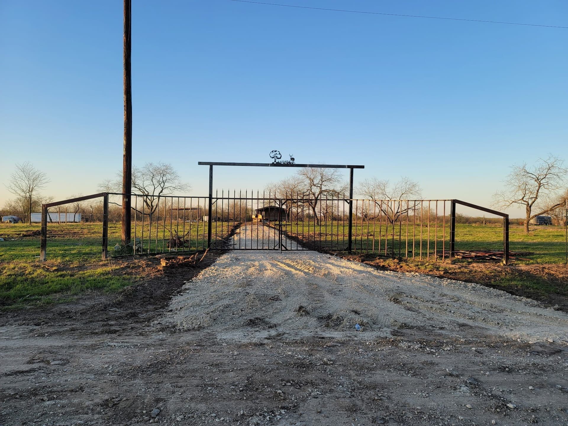 10.06 acres in Navarro County