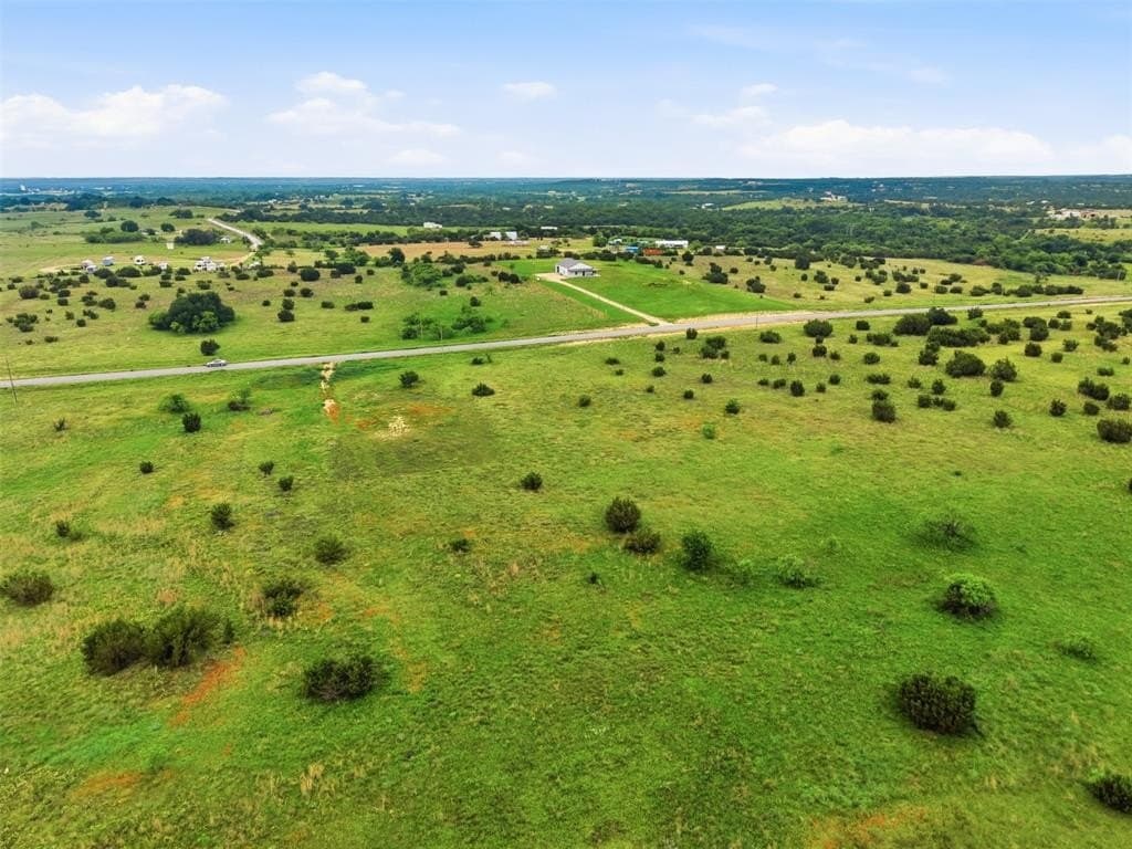 2.08 acres in Hood County gallery image 4