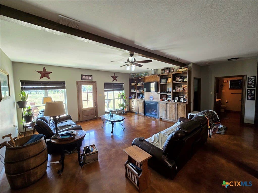 140 acres in McLennan County featured view