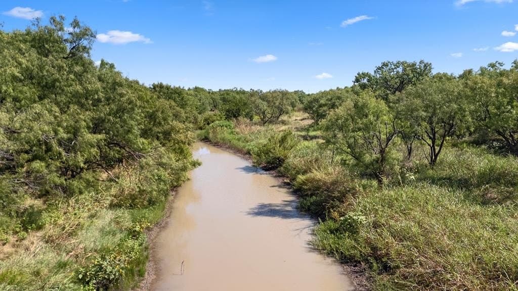 157.5 acres in Coleman County