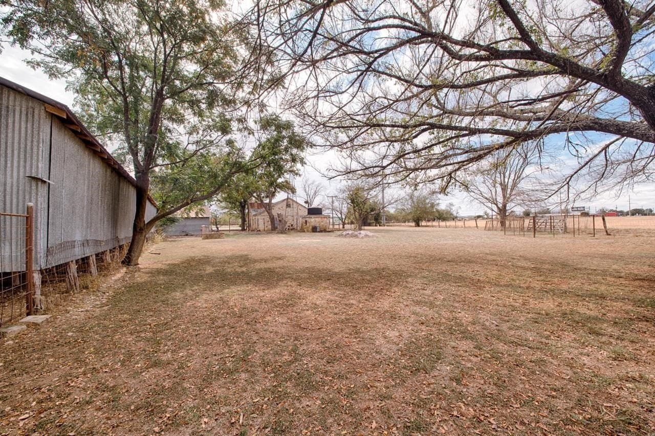 10 acres in Kendall County - photo 10