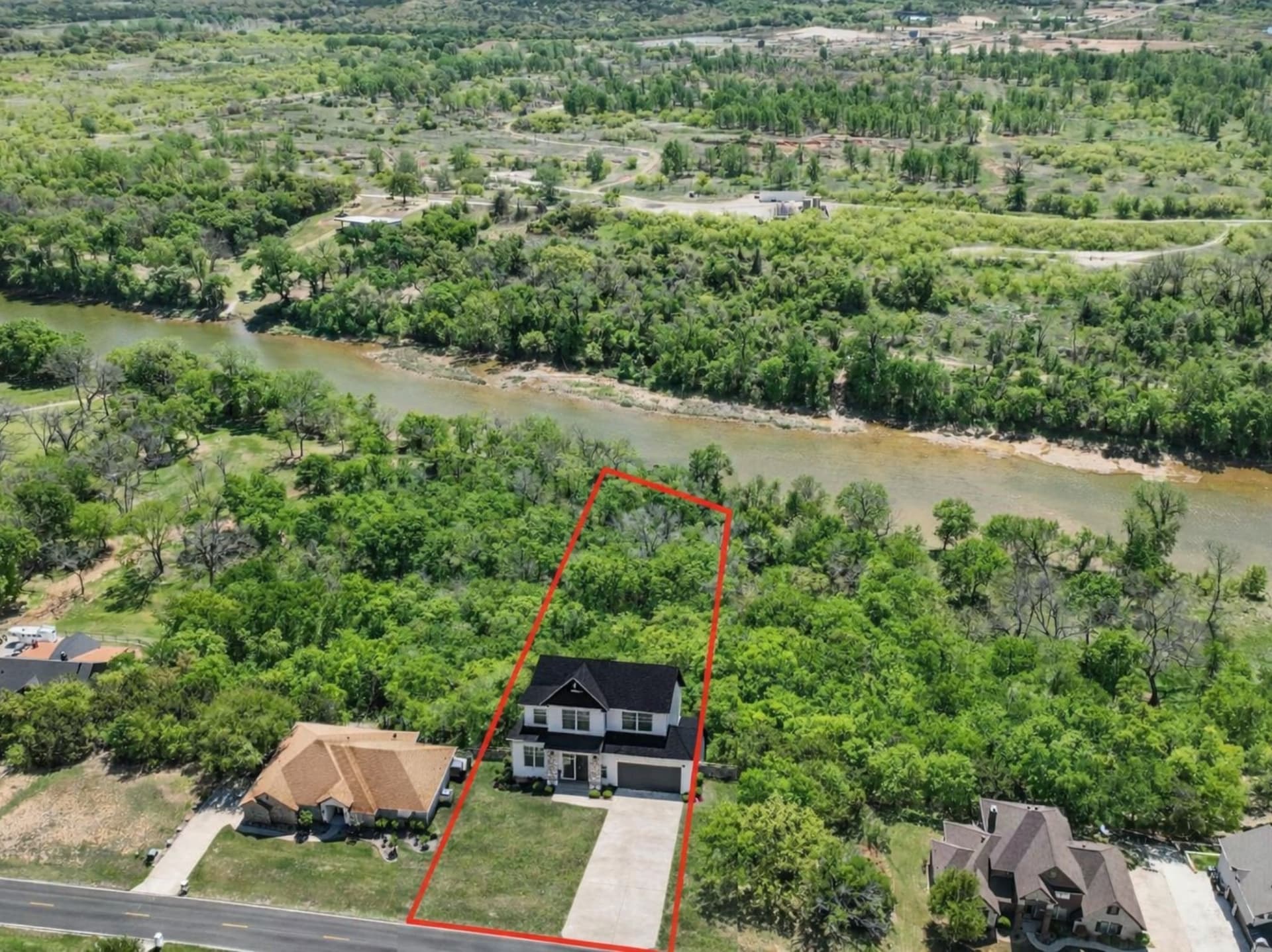 0.75 acres in Hood County