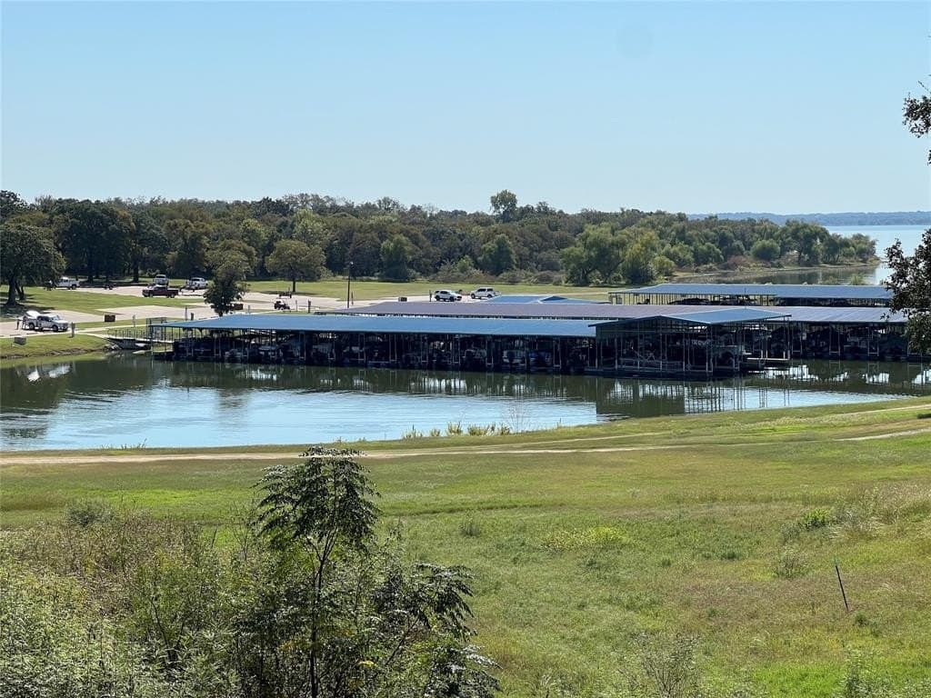 0.41 acres in Hill County gallery image 2