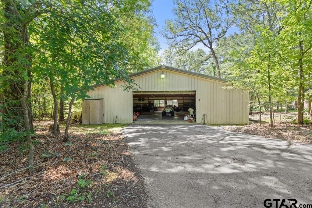 15.5 acres in Smith County - photo 6