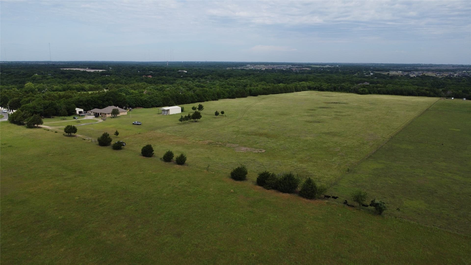 20.82 acres in Ellis County - photo 4